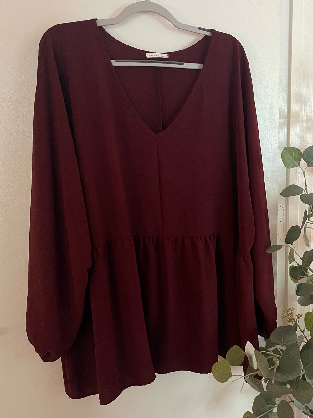 Chic Soul V-Neck Peplum Tunic in Burgundy